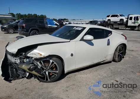 2019 Nissan 370Z Base z USA, uszkodzony, nr VIN JN1AZ4EH4KM422481